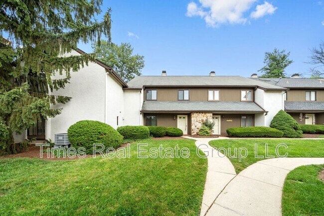 Building Photo - 113 Pinecrest Ln