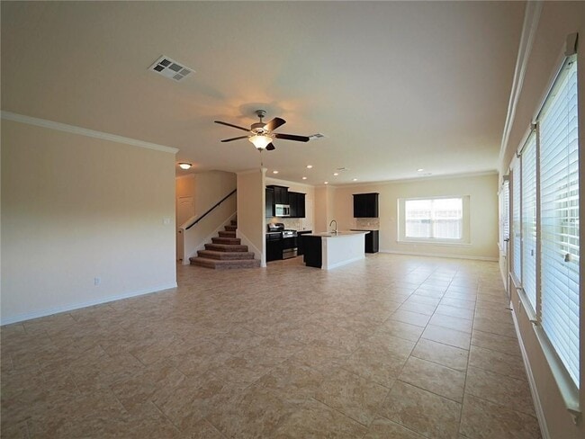 Building Photo - 1308 Camino Ct