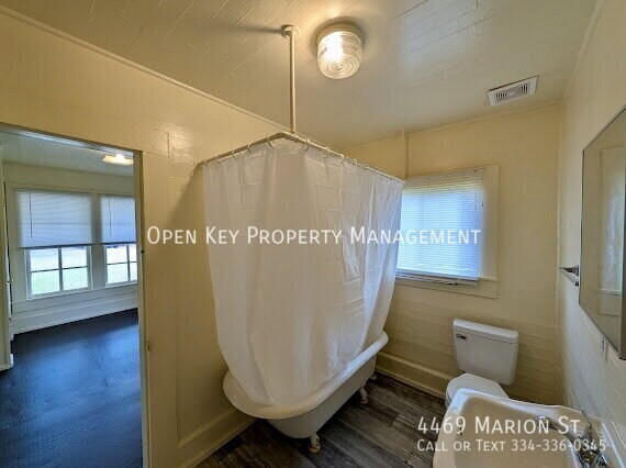 Building Photo - 4469 Marion St