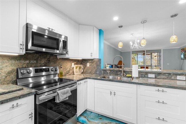 Building Photo - 7684 NW 18th St