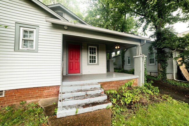 Building Photo - 2413 Emmett Ave