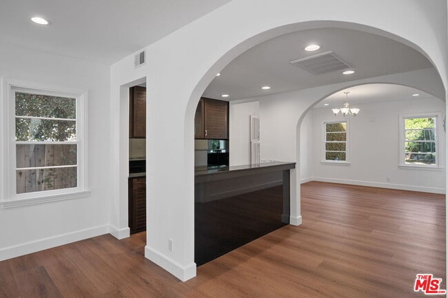 Building Photo - 459 21st Pl