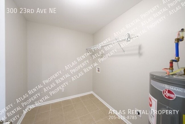 Building Photo - 300 23rd Ave NE