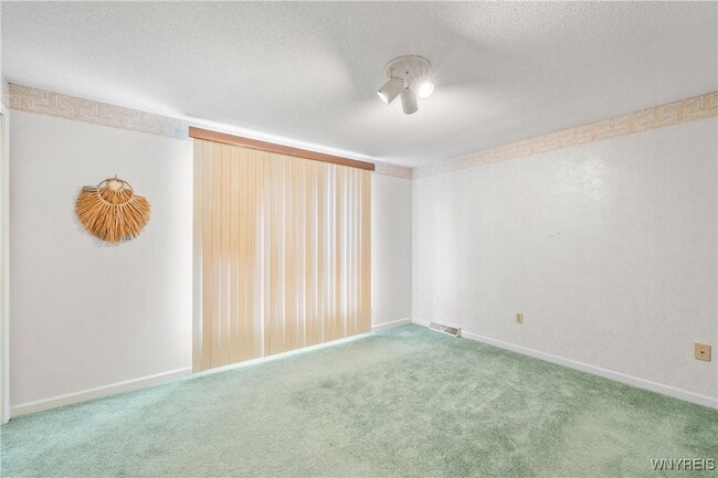 Building Photo - 66 Windsong Ct