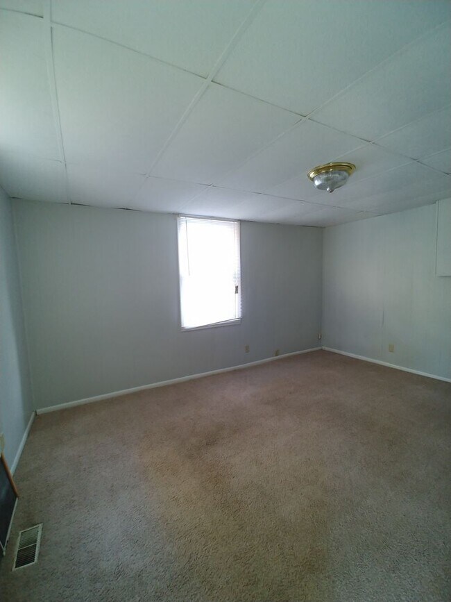 Building Photo - 813-815 Wabash Ave.