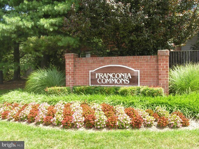 Building Photo - 6533 Yadkin Ct
