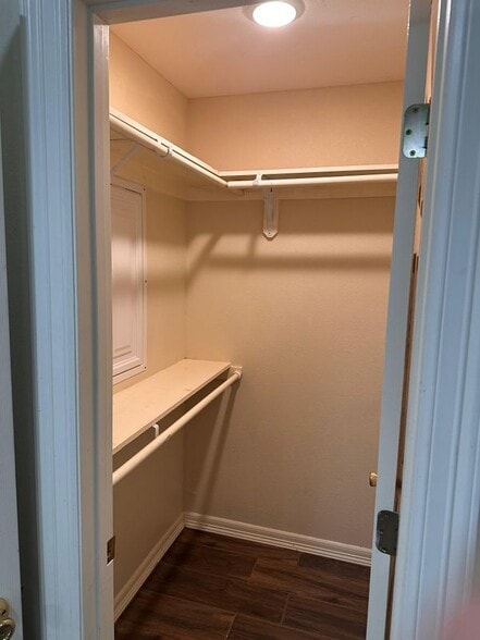 Building Photo - 2037 Diaz Ave