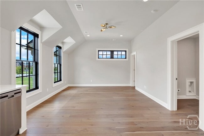 Building Photo - 408 Geo Meyer Ave