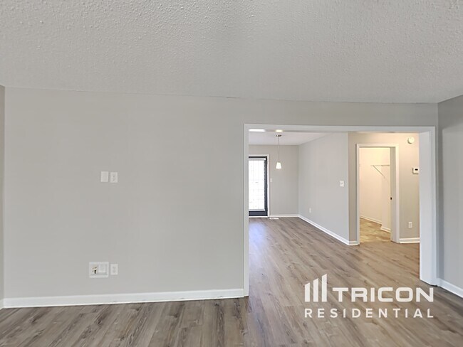 Building Photo - 507 Victoria Ct