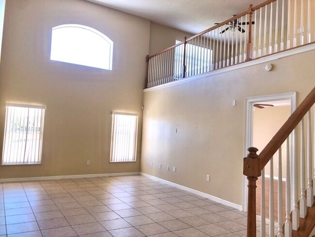 Building Photo - EAGLE CREEK LAKE NONA! WELCOME HOME! Beautiful water views! Spacious 2 story-3 bedroom 2.5 bath h...