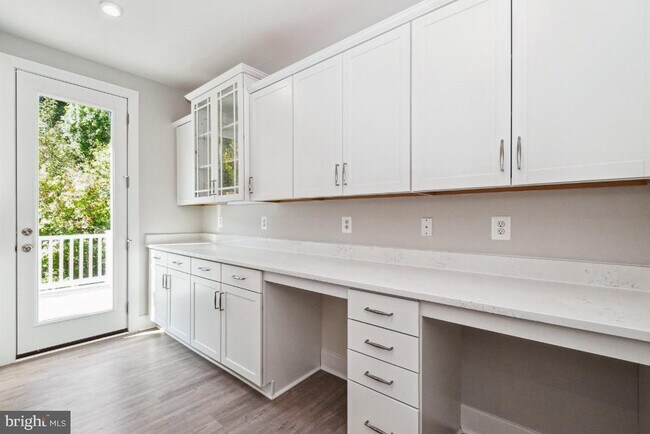 Building Photo - 8311 Amber Beacon Cir