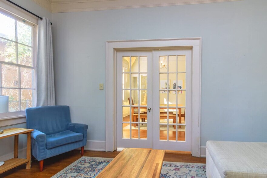 Building Photo - 2217 13th St