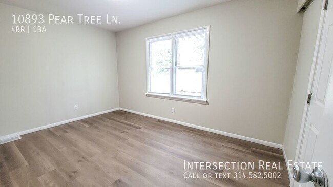 Building Photo - Completely Updated Four Bedroom in St. Ann...