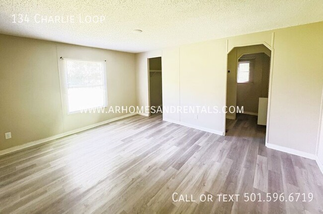 Building Photo - 134 Charlie Loop