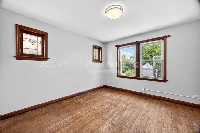 Building Photo - 44 Jendale Ct