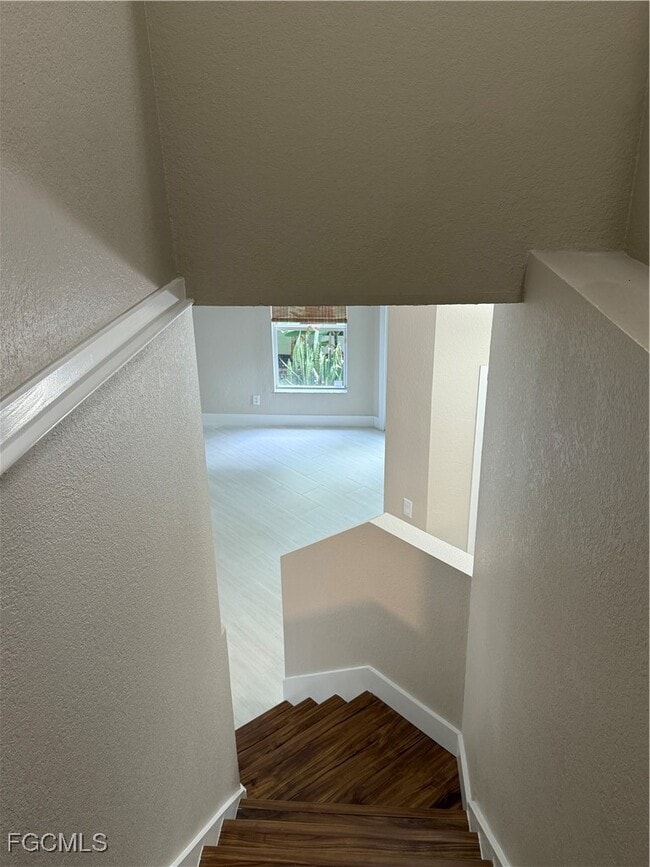 Building Photo - 8689 Spring Mountain Way