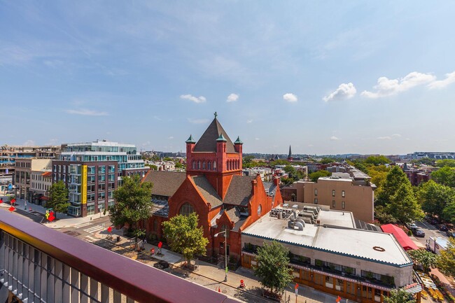 Building Photo - 1401 Q St NW