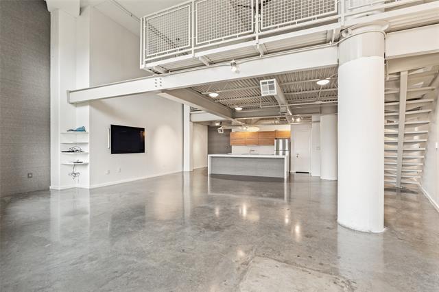 Building Photo - 3110 Thomas Ave