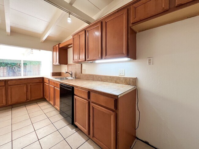 Building Photo - Renovated American Canyon Home Near Schools and Shopping Centers