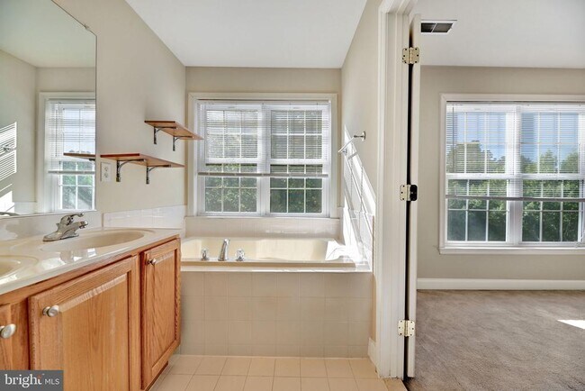 Building Photo - 5428 Marshalls Choice Dr