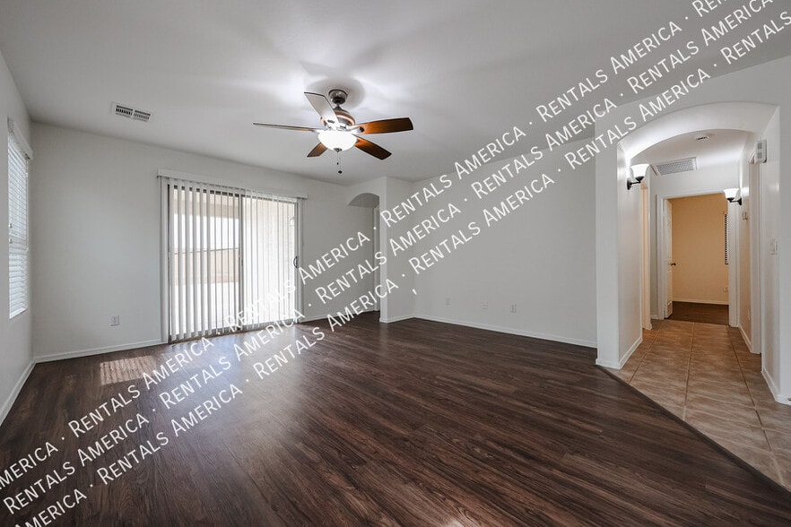 Building Photo - 29120 N Yellow Bee Dr