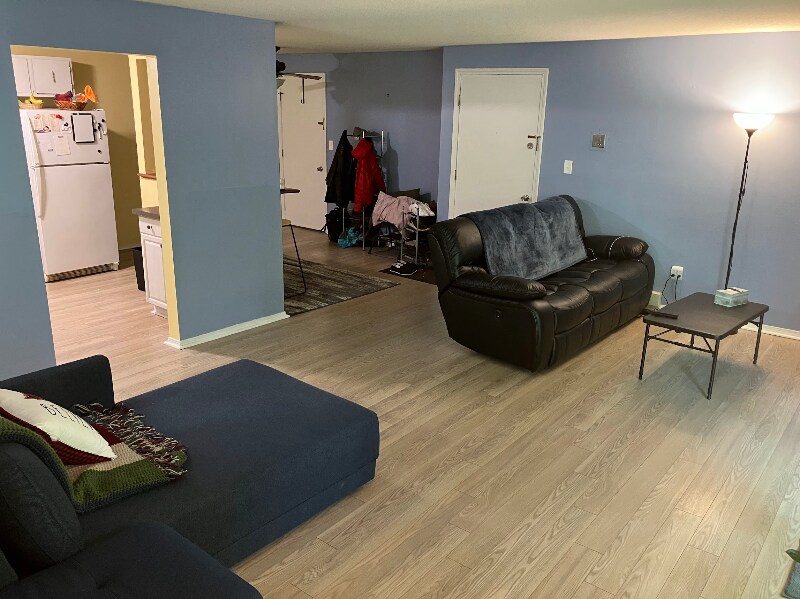 Building Photo - 80 Damon Rd