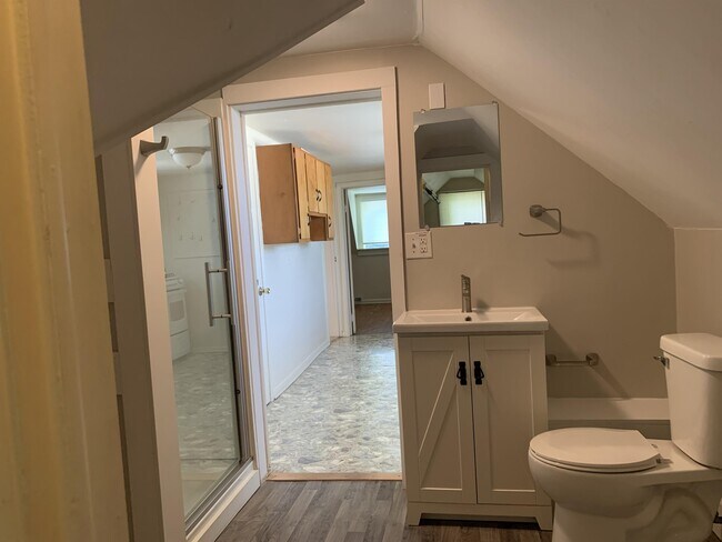 Building Photo - 500 S Lincoln St