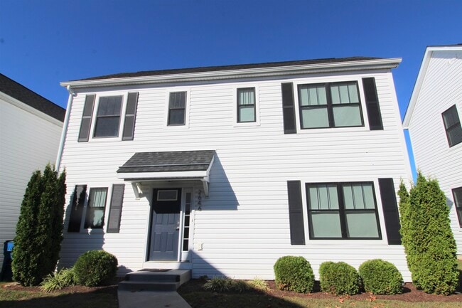 Primary Photo - 2646 Greenport Dr