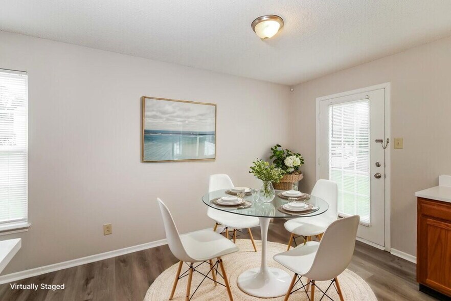 Building Photo - 2039 Orchid Bloom Dr