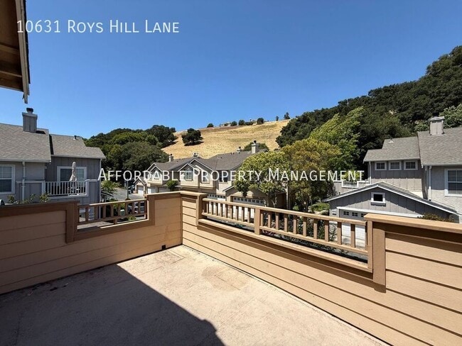 Building Photo - 10631 Roys Hill Ln