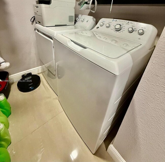 Building Photo - 5371 NW 200th Terrace