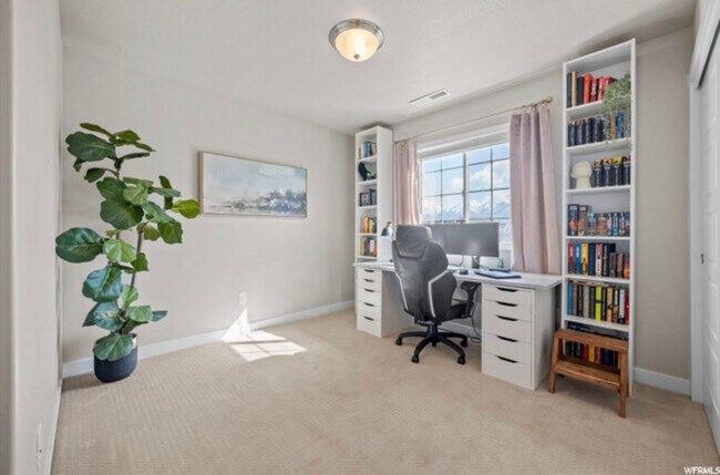 Building Photo - 2418 N 3370 W