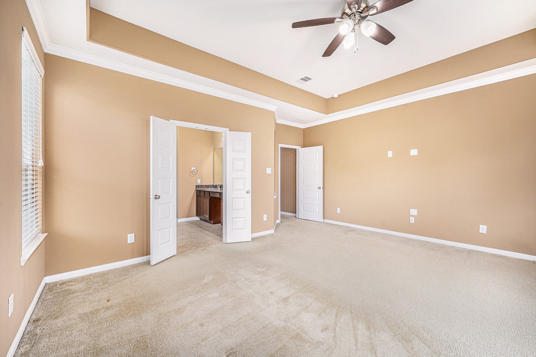 Building Photo - 11011 Kirker Ln