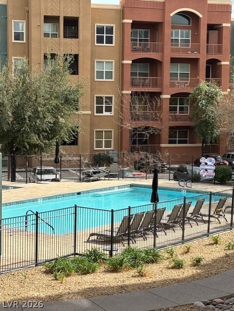 Building Photo - 38 E Serene Ave