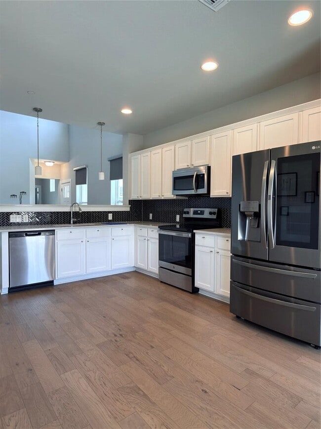 Building Photo - 11216 Gadsen Ln