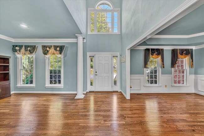 Building Photo - 1147 Belcroft Court