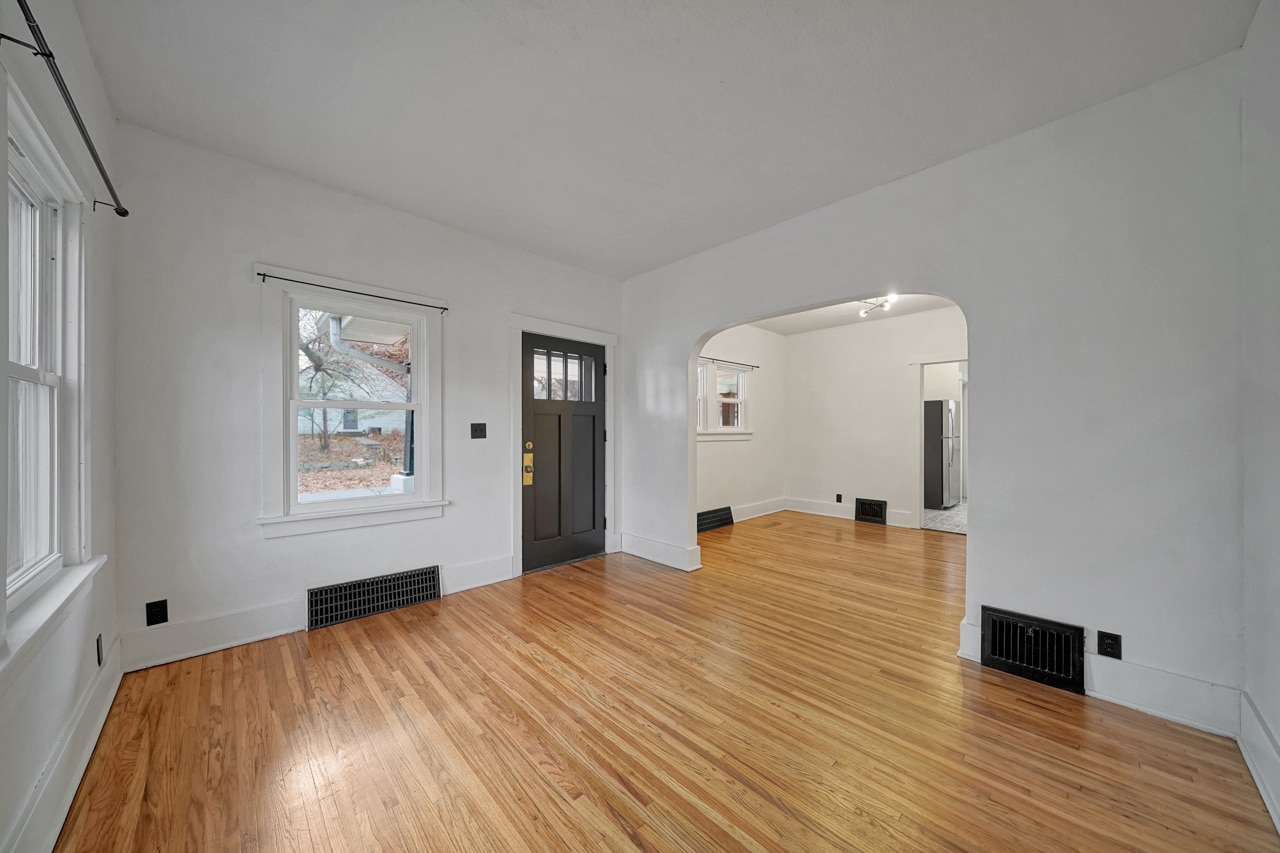 Building Photo - 3940 J St