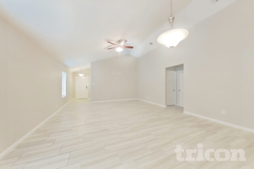 Building Photo - 9838 Glen Brook Lane Magnolia TX