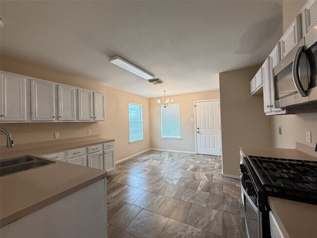 Building Photo - 19318 Grand Colony Ct