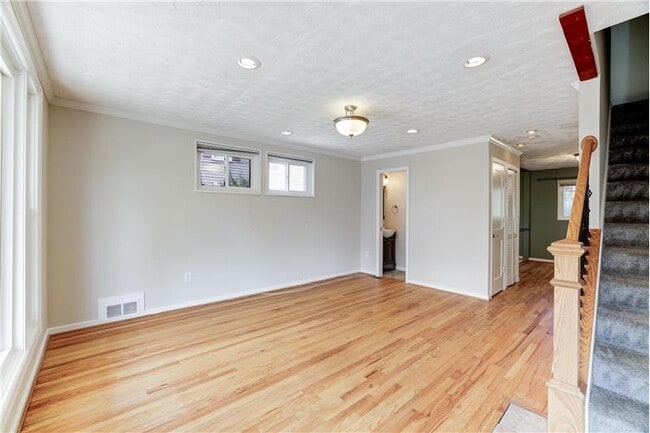 Building Photo - 2308 Mary Baldwin Dr