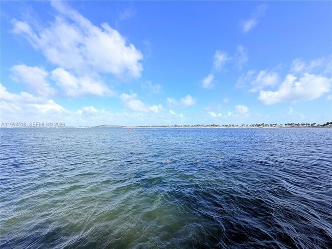 Building Photo - 2333 Brickell Ave