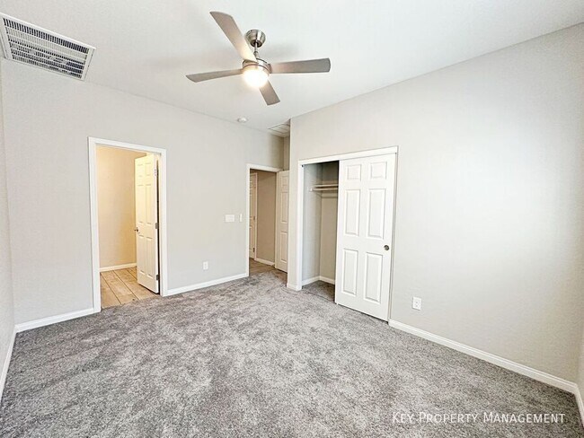 Building Photo - 6033 Torciano St