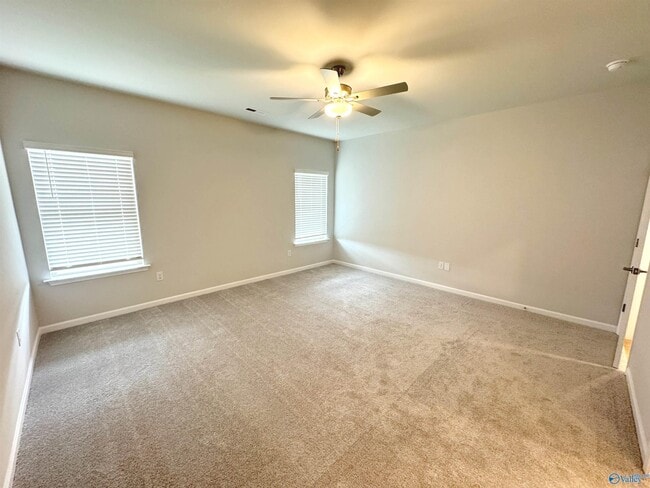 Building Photo - 207 Osceola Cir