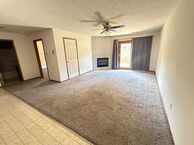 Building Photo - 1414 Croxton Ave