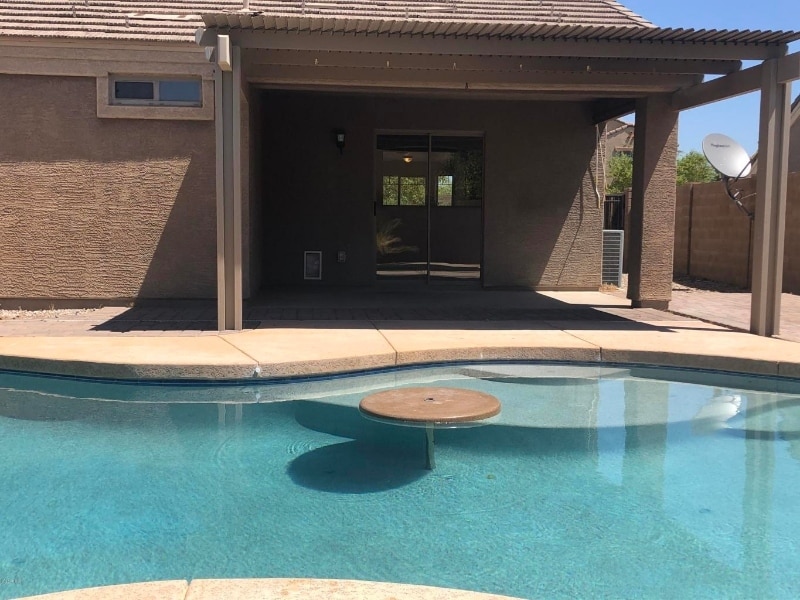 Building Photo - 743 E Wolf Hollow Dr