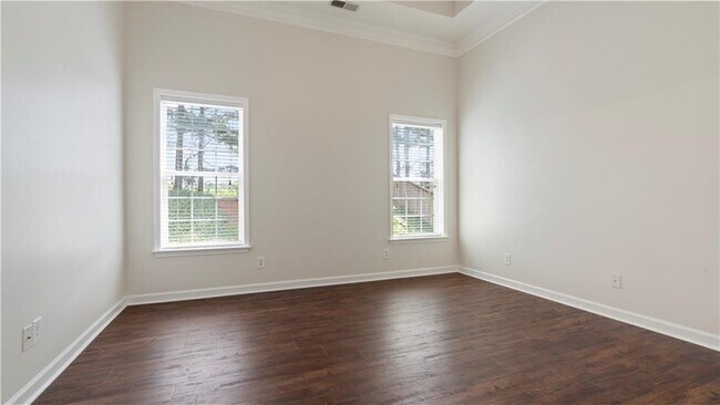 Building Photo - 4835 Silver Leaf Dr