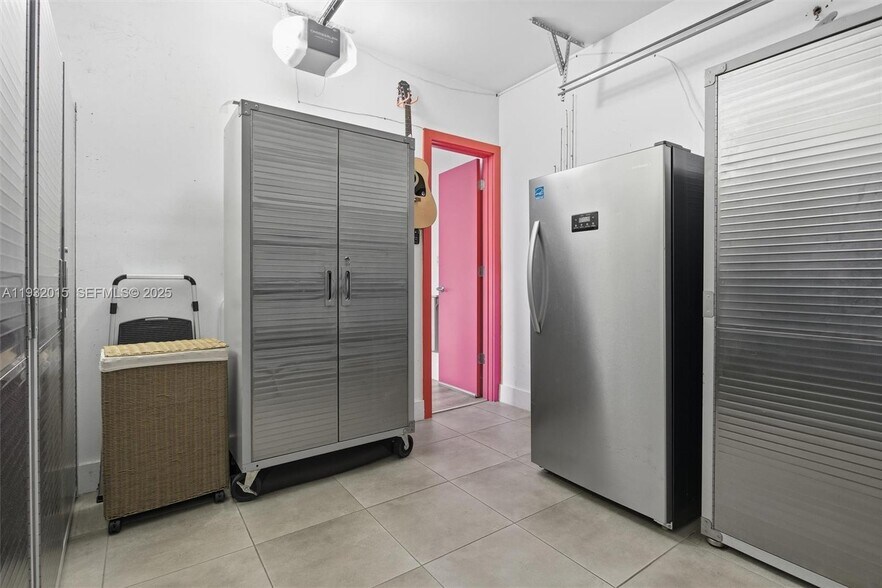 Building Photo - 10246 NW 57th Ter