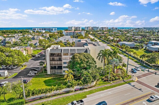 Building Photo - 1605 S US Hwy 1