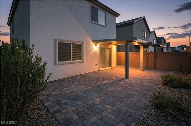 Building Photo - 5401 Lynn Crk Ave