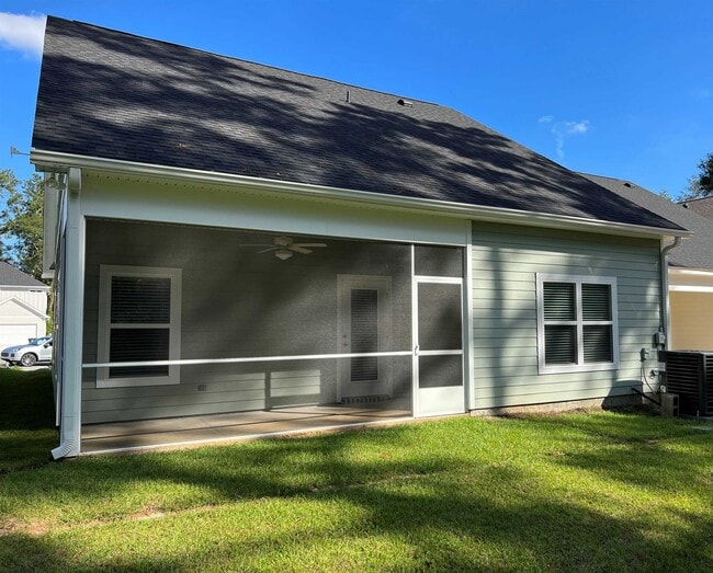 Building Photo - 212 Cottage Ct